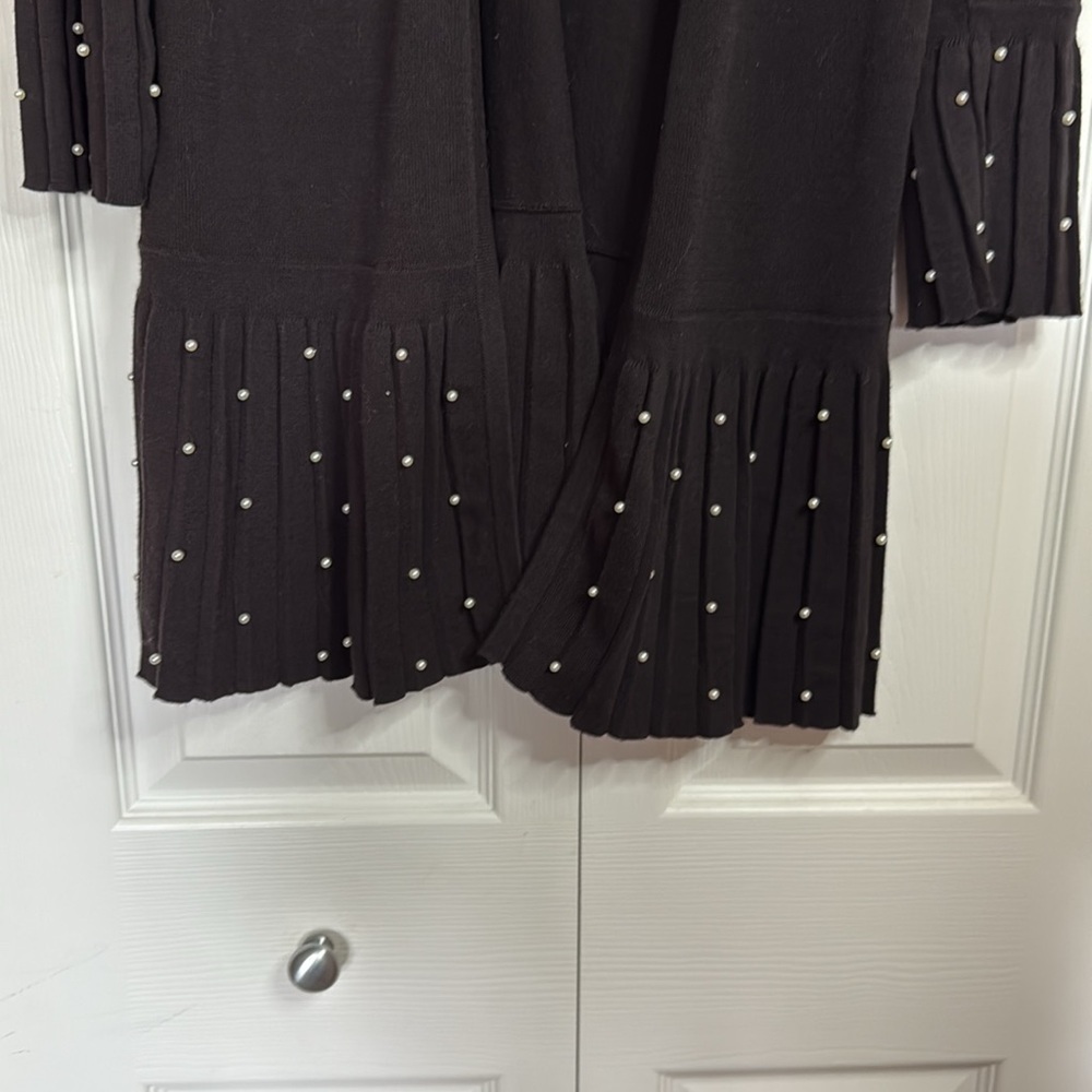 Chico's Black Knit Cardigan with Pearl embellishments size 4 ( chicos 0) - Picture 2 of 7